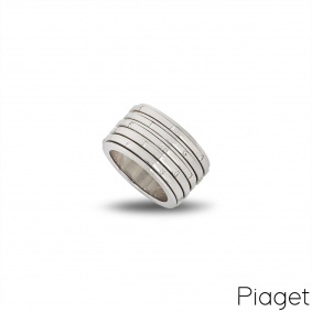 Piaget White Gold Diamond Possession Ring Size 52